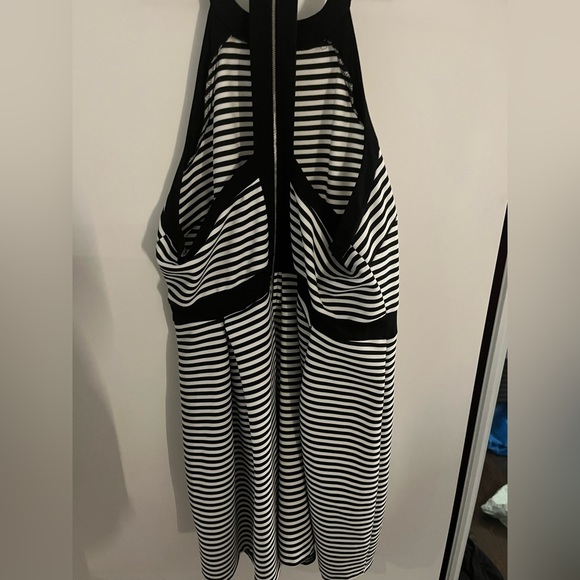 Black and white striped halter a line dress - Picture 3 of 4